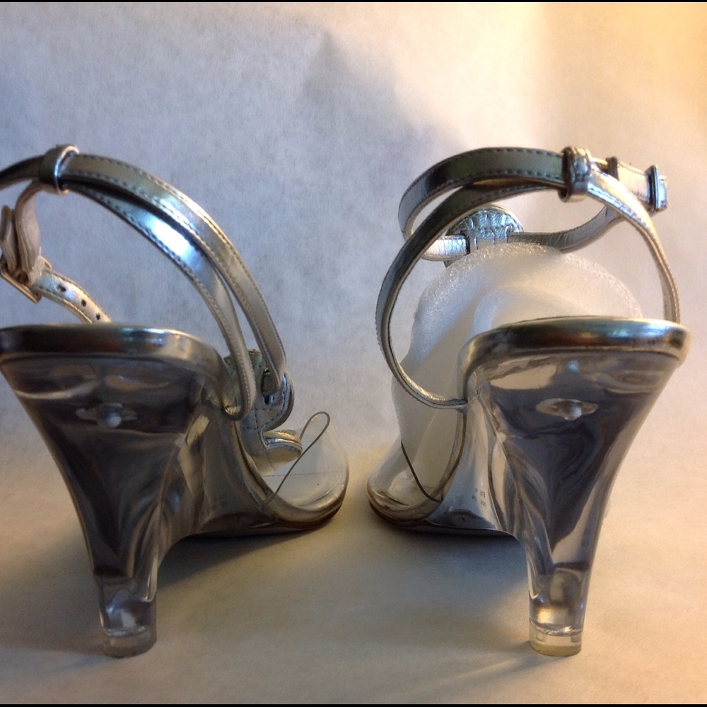 COPY - NINA, CLEAR VINYL & SILVER SHOES - Picture 4 of 4